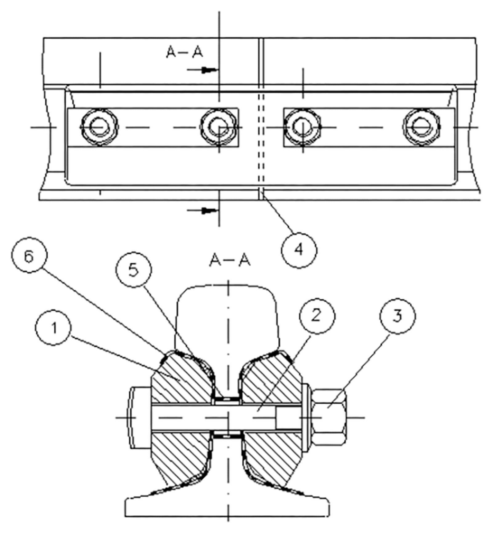 Teknisk tegning av S-isolert skjøt i normal utgave med lasker, bolter og isolasjonsmansjett.