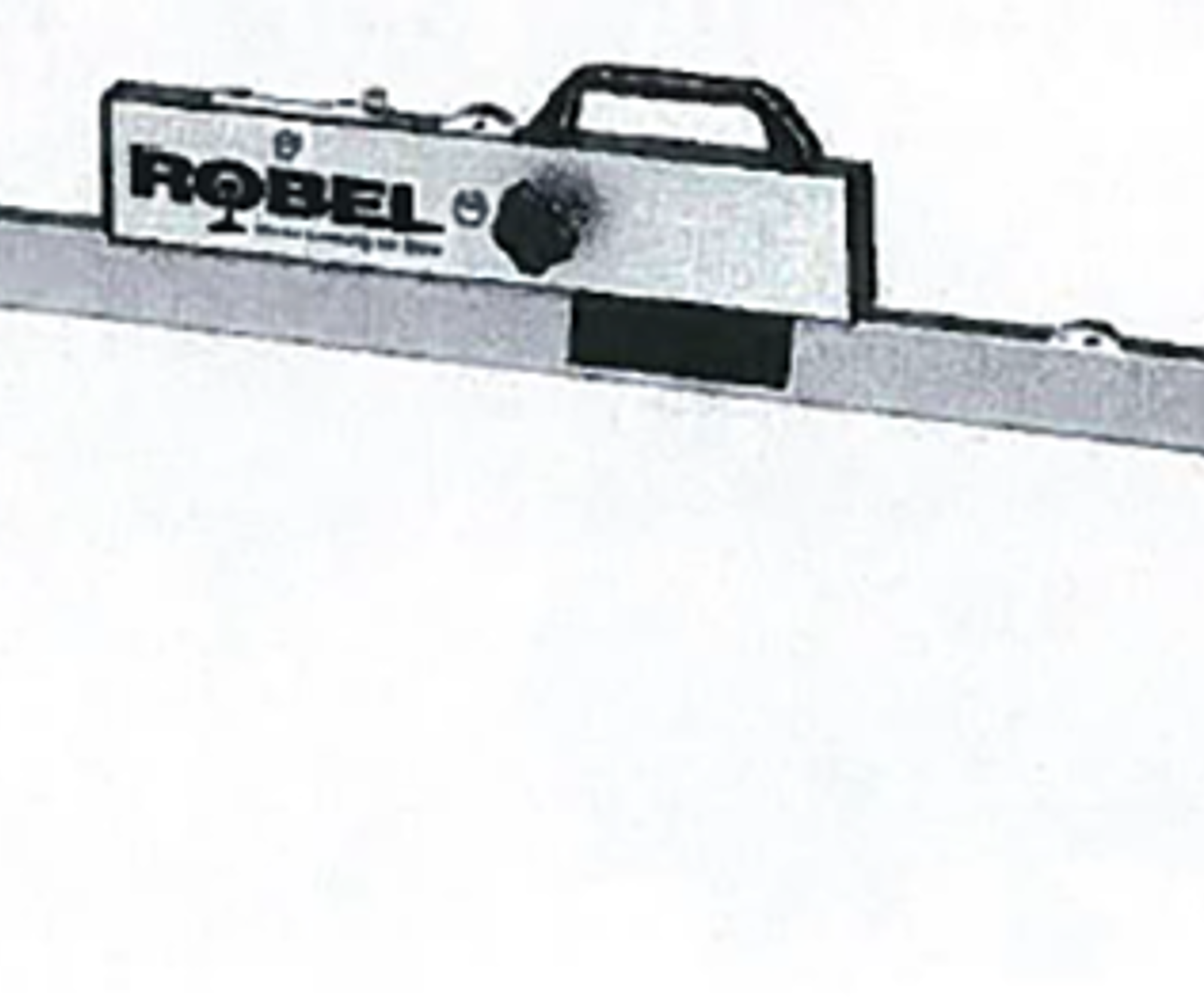 Skinnevater fra Robel for manuell måling av sporvidde og overhøyde mellom skinnestrenger.