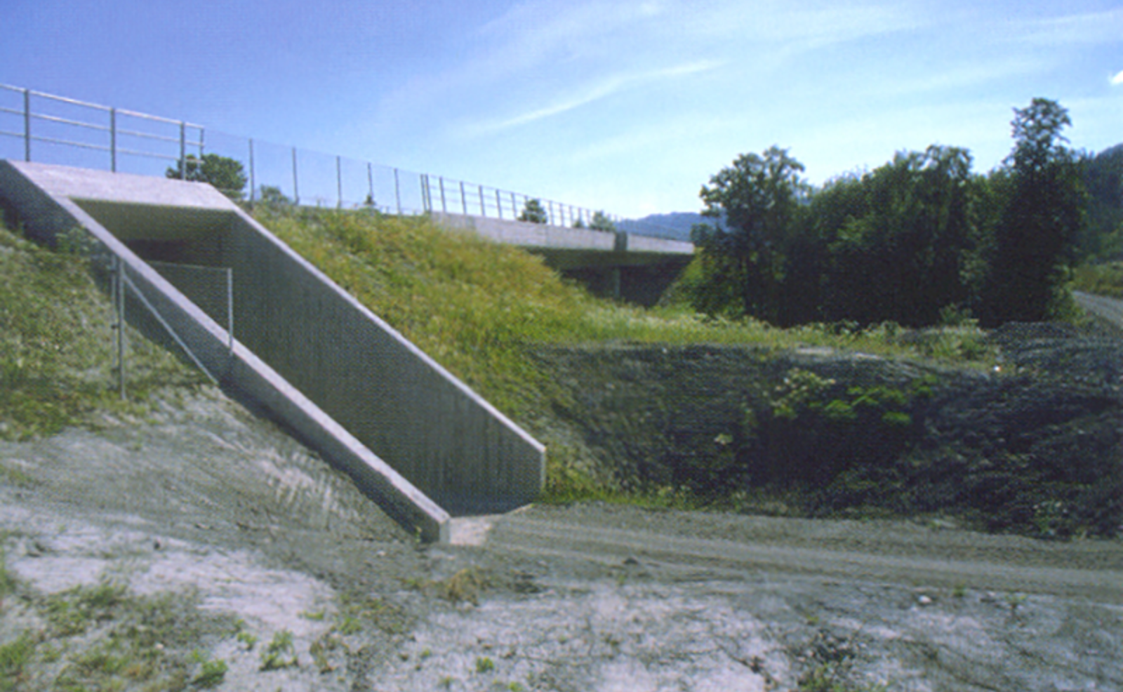 Undergang for gangvei på Vestfoldbanen.