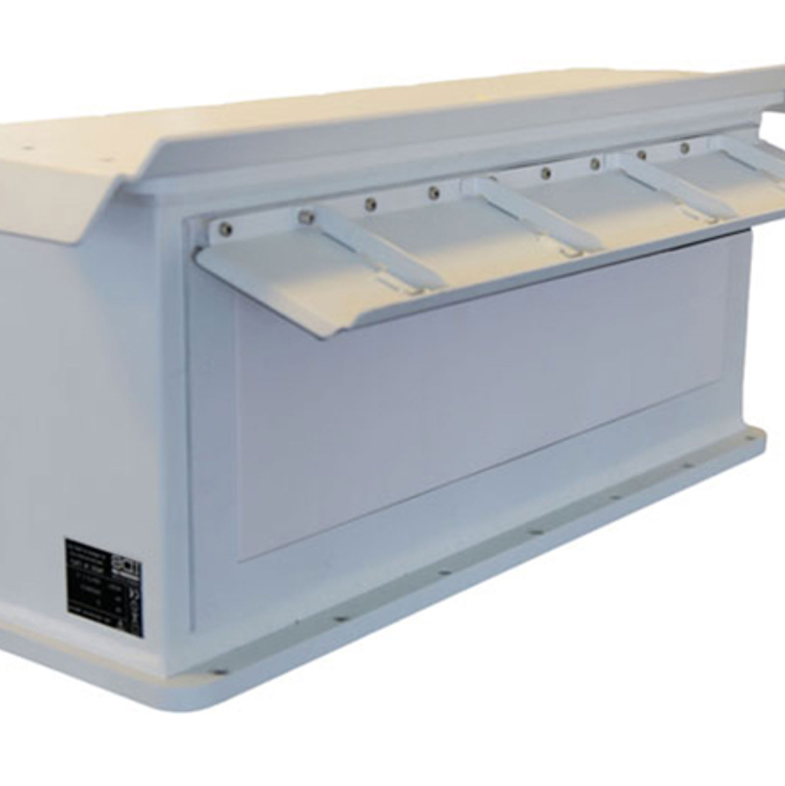 Radar for hinderdeteksjon levert av IDS til bruk ved jernbaneplanoverganger