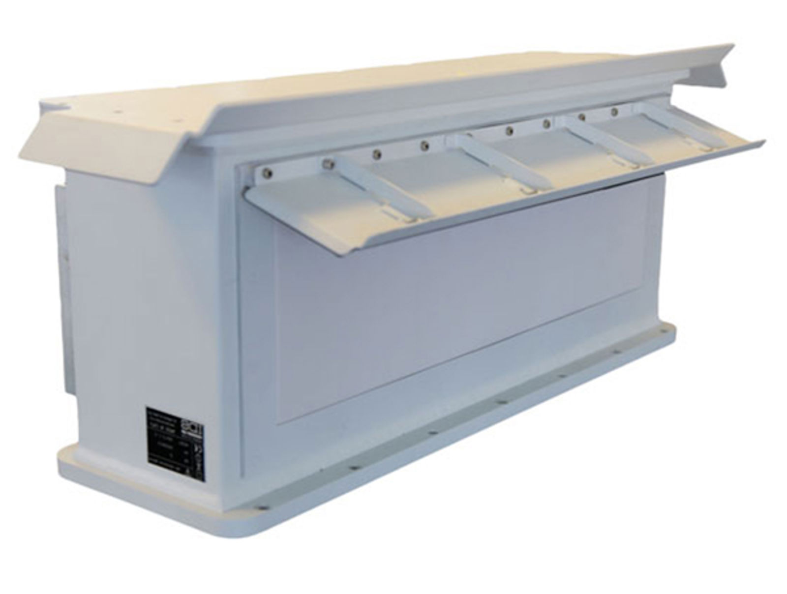 Radar for hinderdeteksjon levert av IDS til bruk ved jernbaneplanoverganger