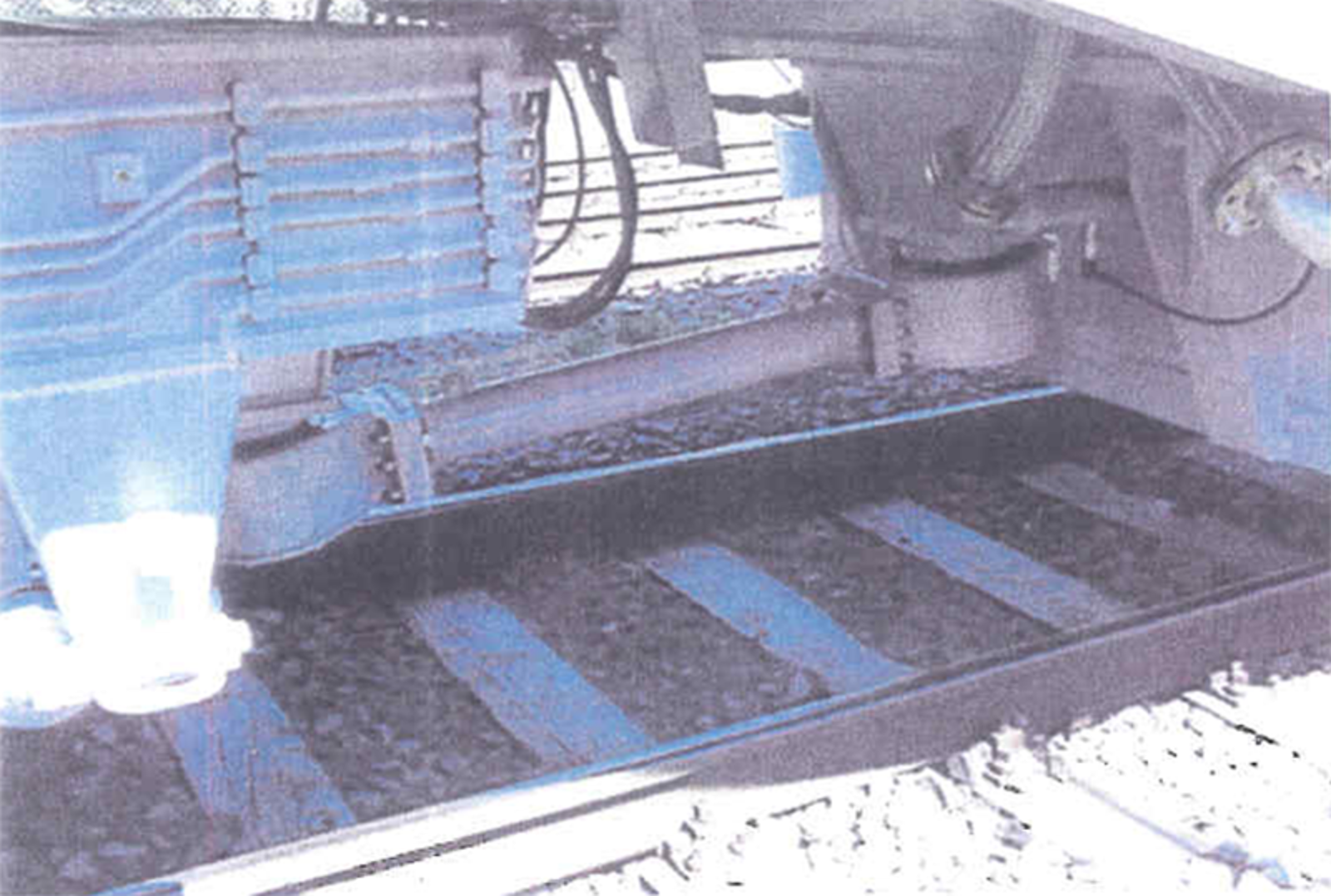 Nærbilde av medbringer i IORE-2000, som overfører krefter fra boggi til lokomotivkasse.