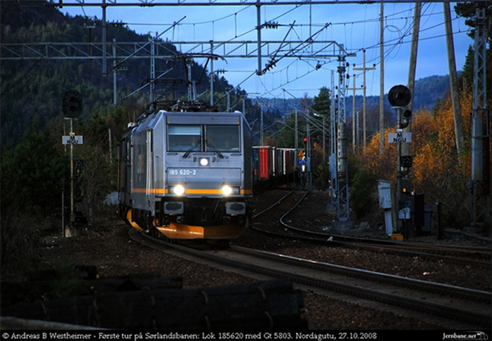 TRAXX F140 godslokomotiv i CargoNet-design.