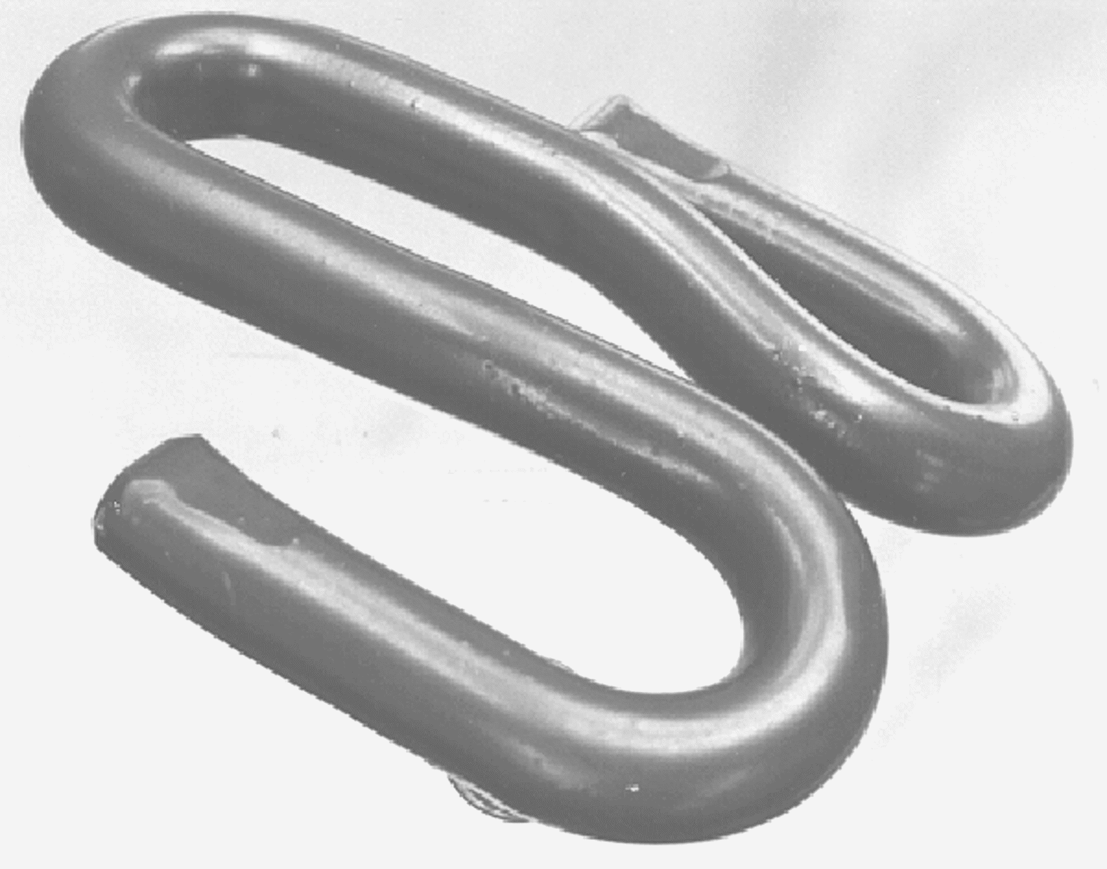 Pandrol Fastclip klemfjær i metall, brukt til skinnebefestigelse i moderne spor.