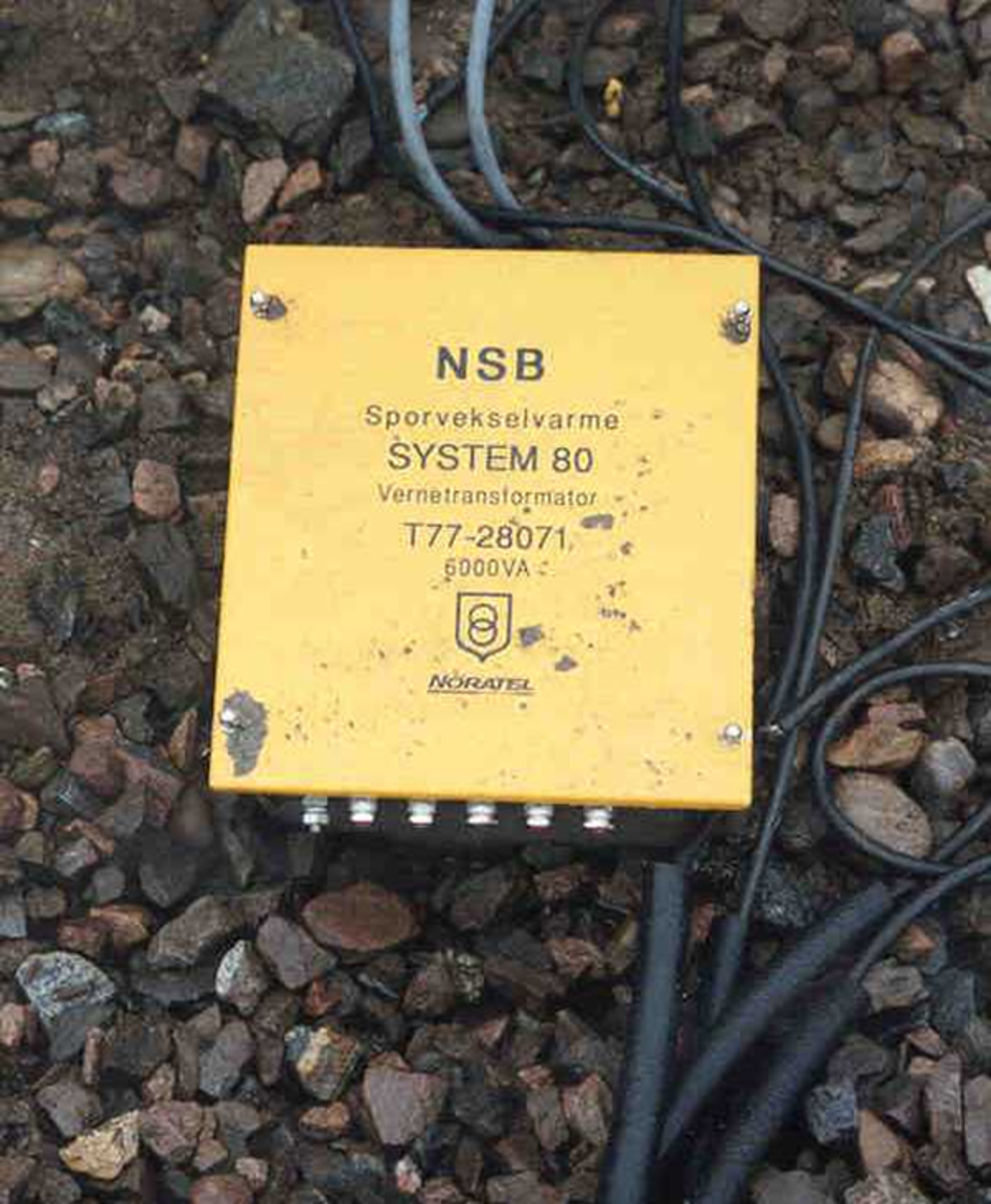 Tørrisolert sporvekseltransformator av typen SYSTEM 80 fra Noratel.